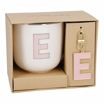 Becher Buchstabe mit Schlüsselanhänger, E/rosa, 450 ml