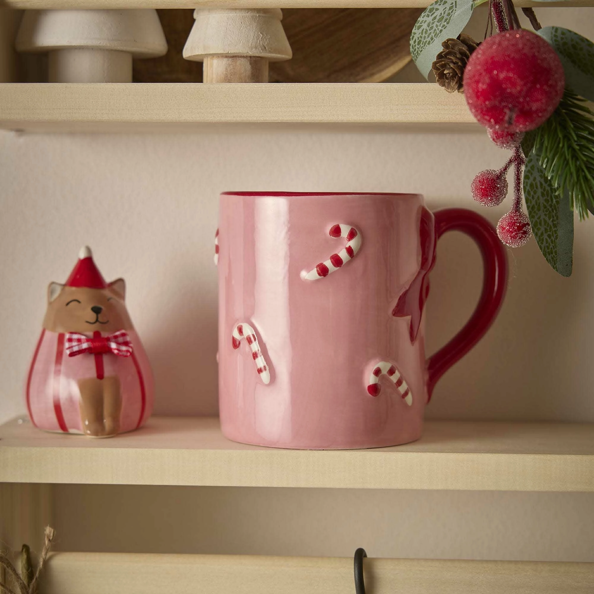 NEU in Becher