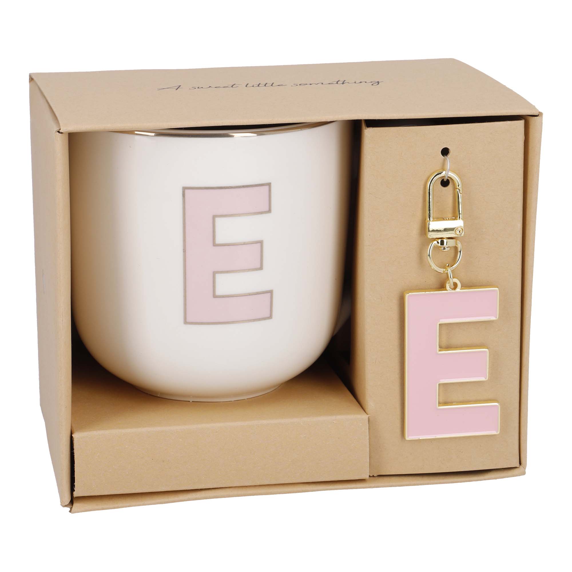 Becher Buchstabe mit Schlüsselanhänger, E/rosa, 450 ml