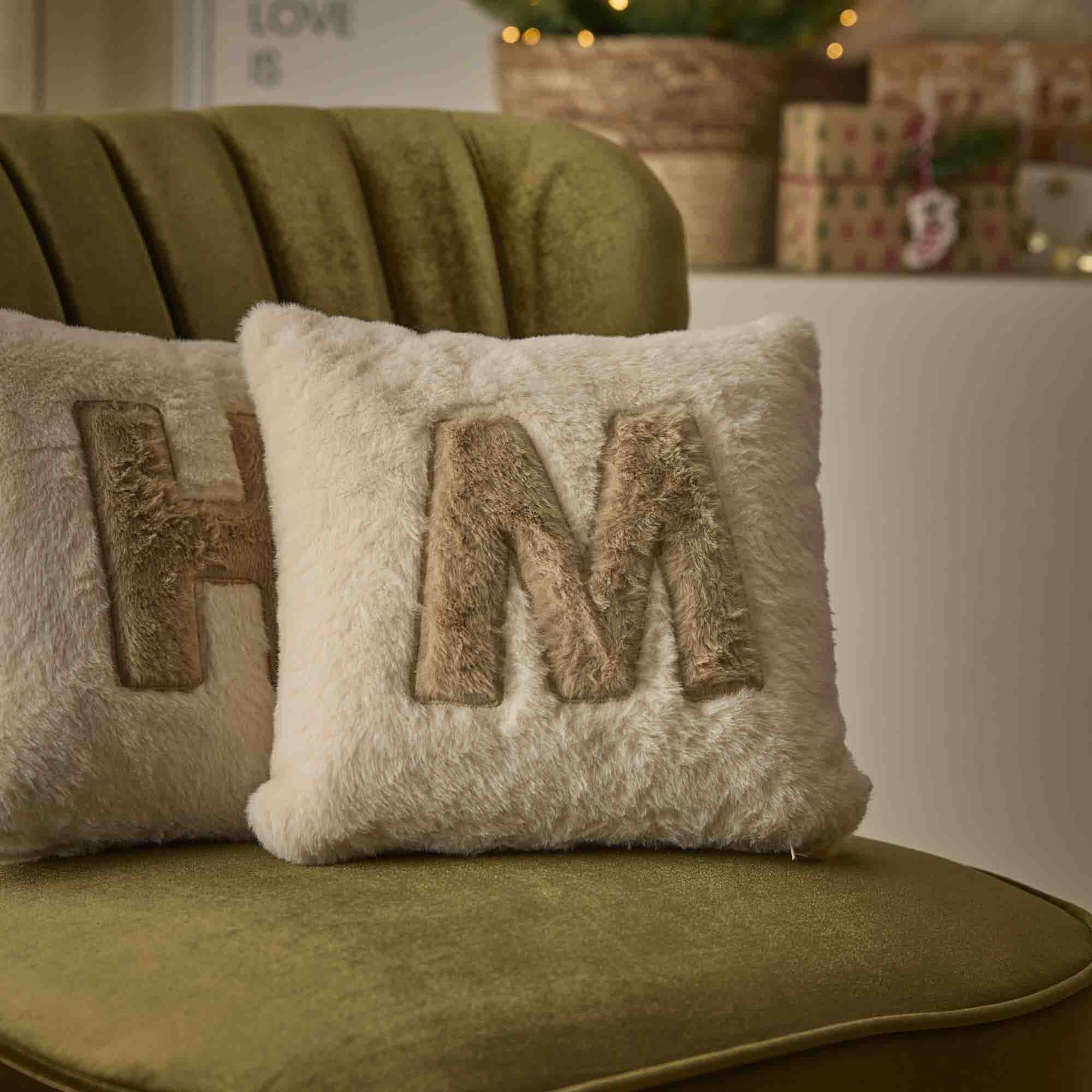 Kissen Buchstabe, M/creme, 30 x 30 cm