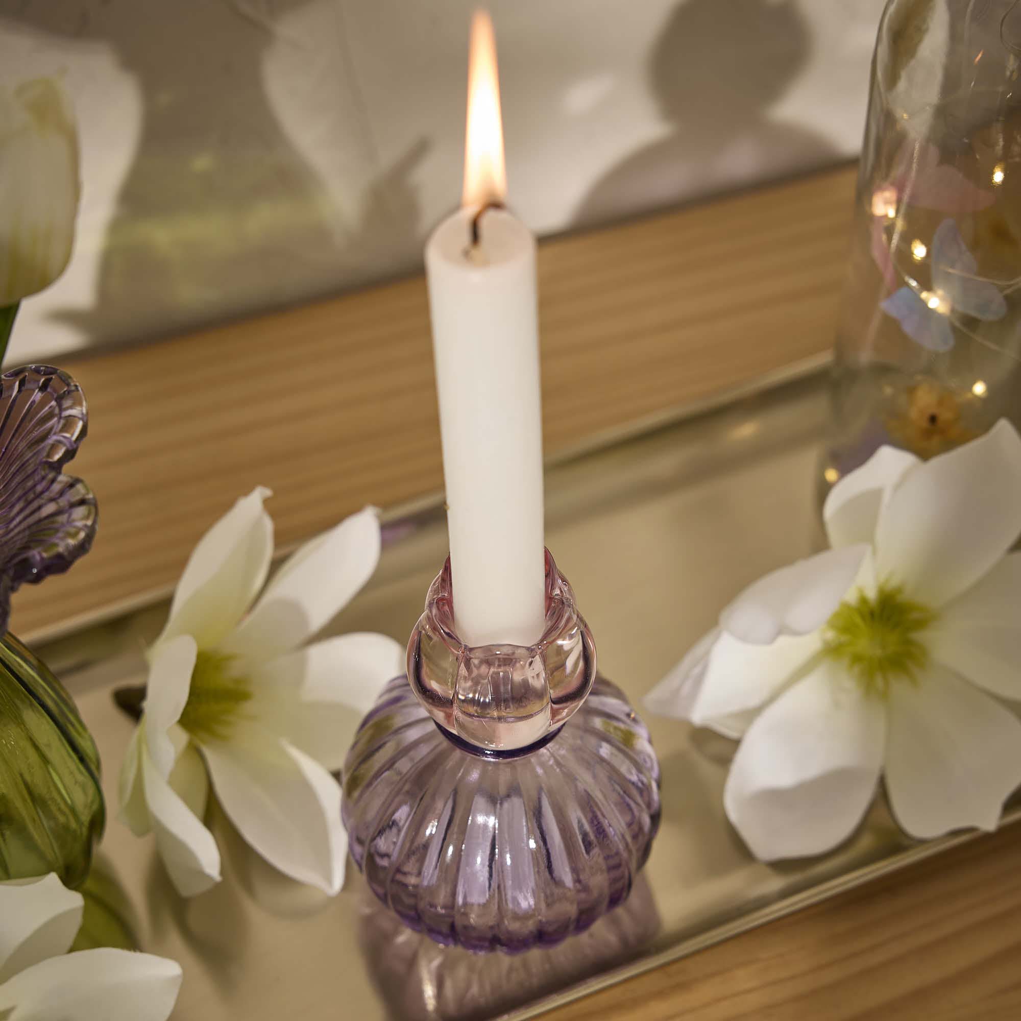 Kerzenhalter Blüte auf Kugel-Sockel, lila/rosa, 12.5 cm