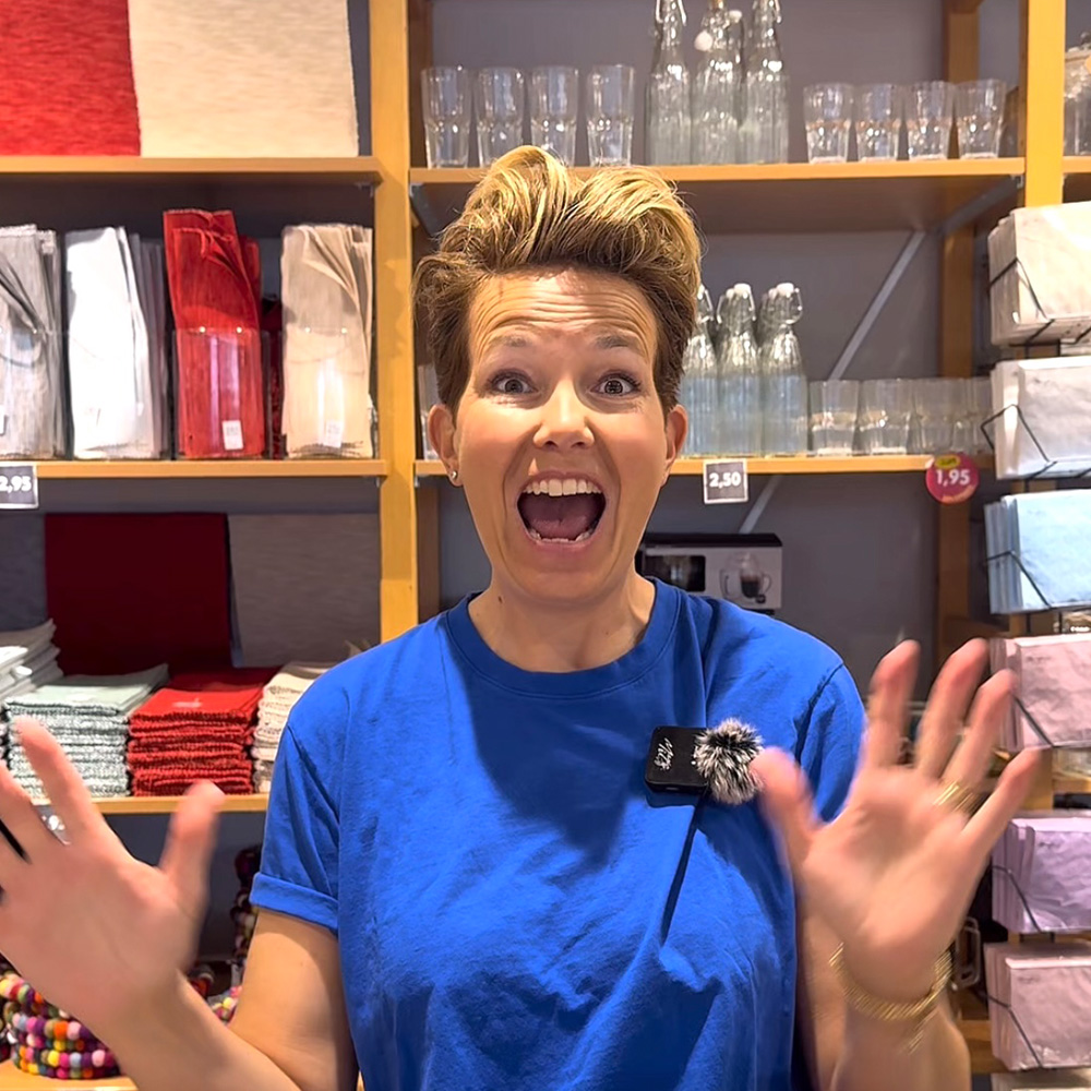 Schale mit Essstäbchen und Löffel, grün