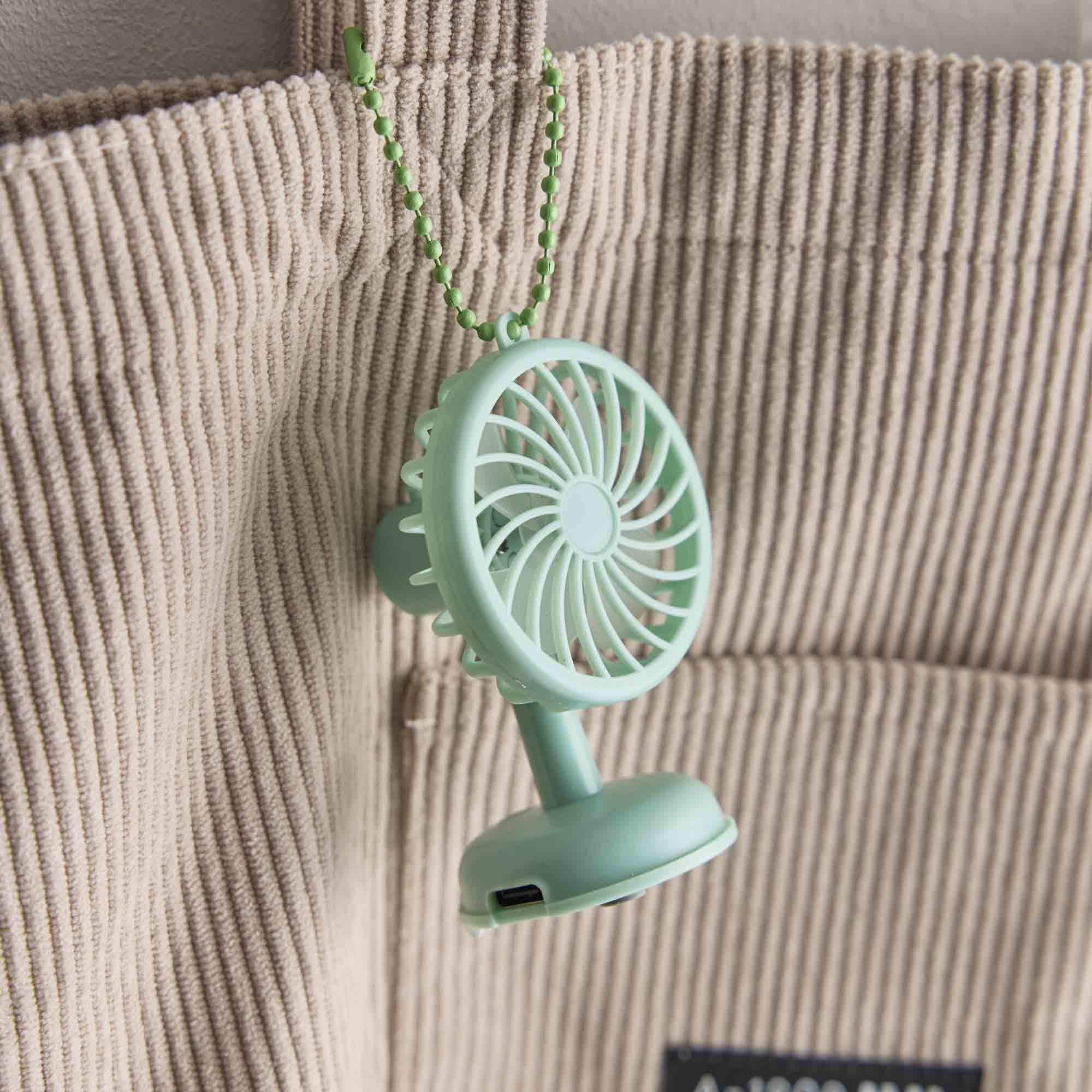 Stand-Ventilator Mini, grün, Höhe 7.5 cm