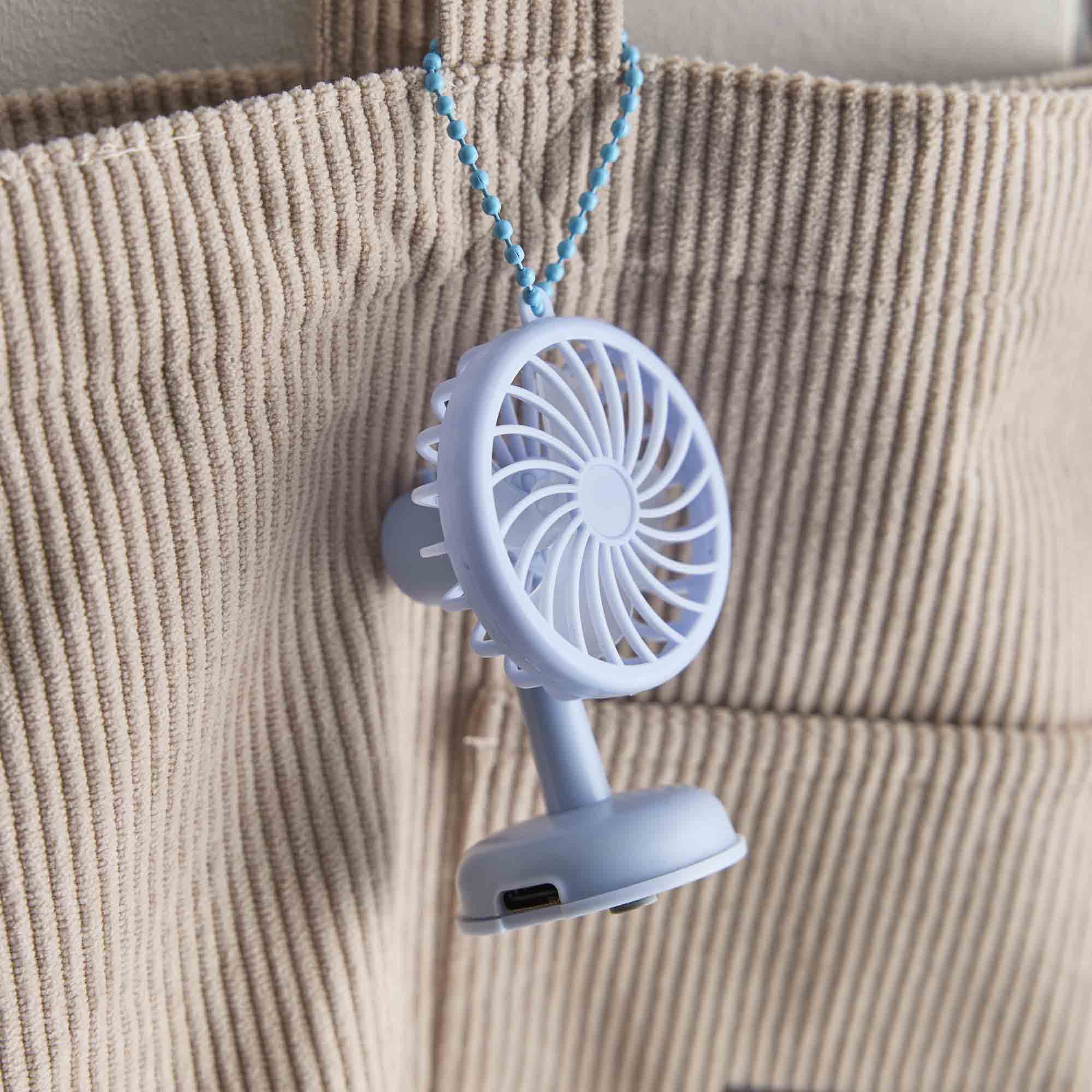 Stand-Ventilator Mini, blau, Höhe 7.5 cm