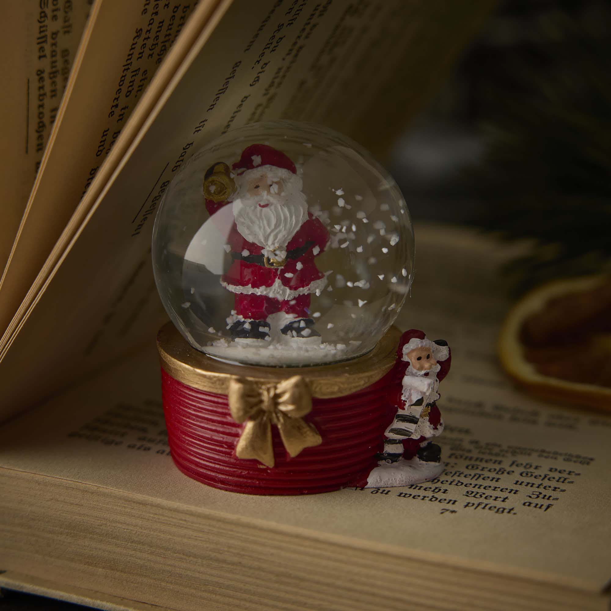 Schneekugel Figur, Weihnachtsmann/Tanne, 4.5 x 6 cm