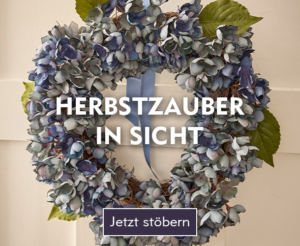 Künstlicher Hortensienkranz verlinkt auf Herbstdeko