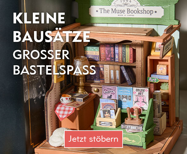 Entdecke DIY-Bausätze bei Nanu-Nana DIY The Muse Bookshop aufgebaut im Regal stehend verlinkt auf die Kategorie DIY Bausätze
