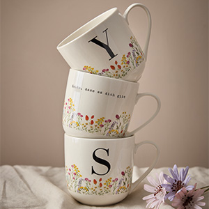 Buchstabenbecher